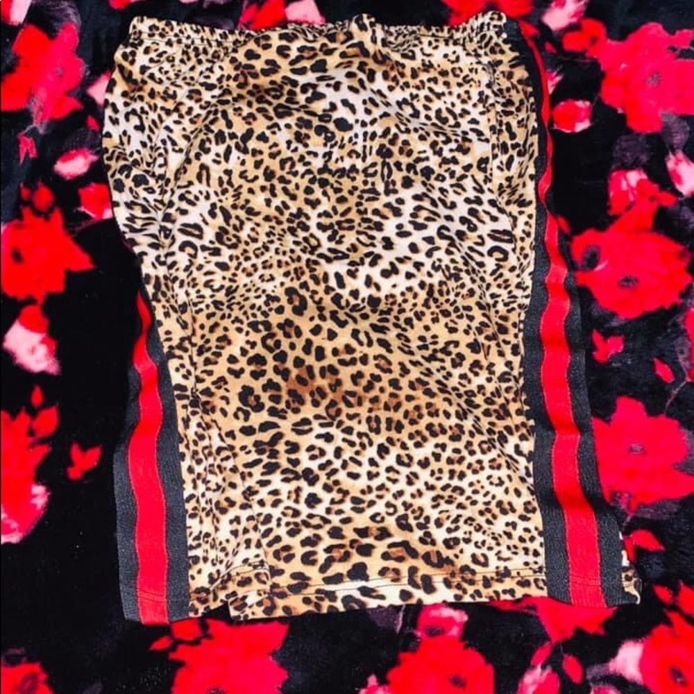 Wmns Cheetah Tube top ❤️